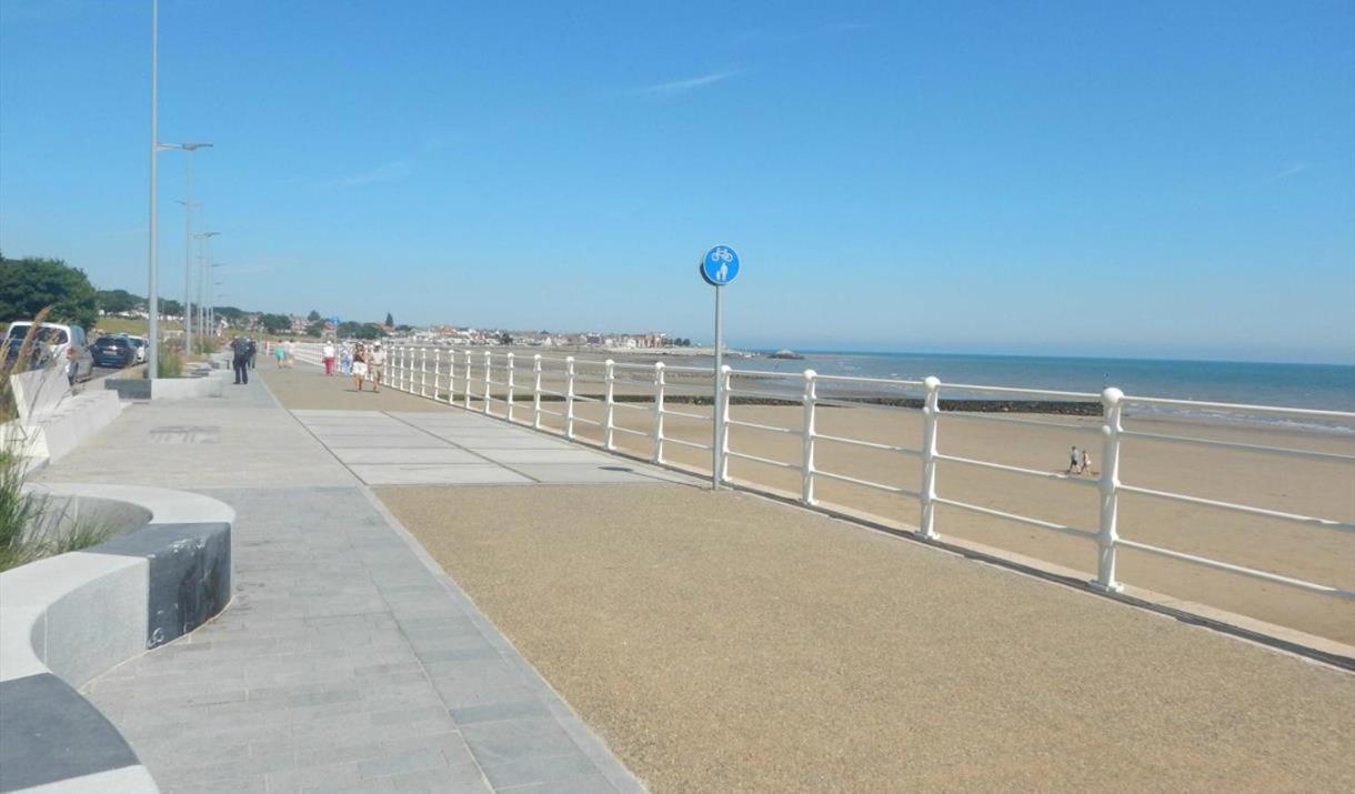 Spacious Newly Built Apartment Rhos On Sea, Colwyn Bay المظهر الخارجي الصورة
