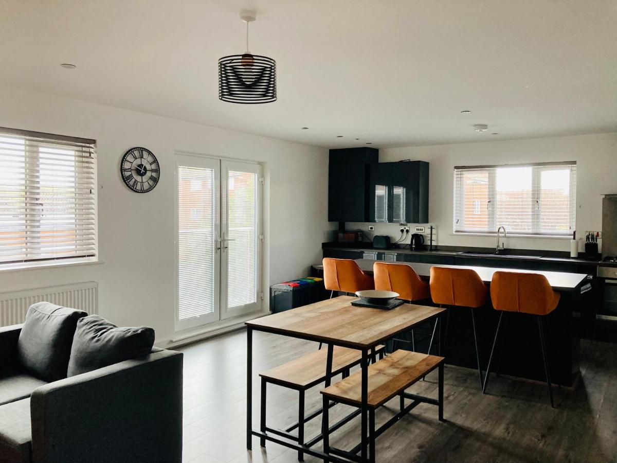 Spacious Newly Built Apartment Rhos On Sea, Colwyn Bay المظهر الخارجي الصورة