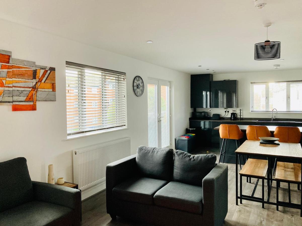 Spacious Newly Built Apartment Rhos On Sea, Colwyn Bay المظهر الخارجي الصورة